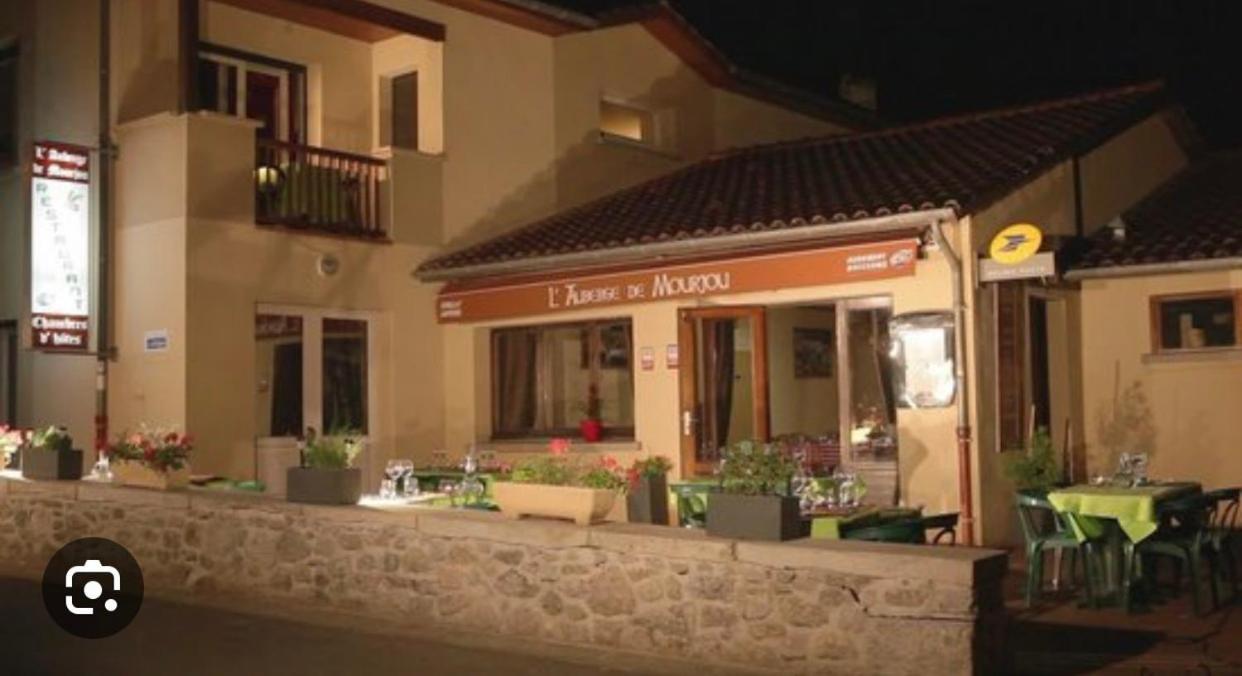 Auberge De Mourjou 외부 사진